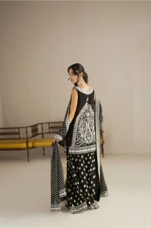 Noir Sitara Lehenga Set
