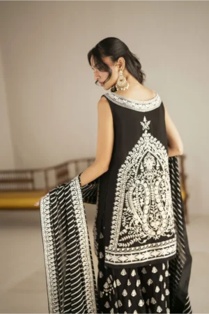 Noir Sitara Lehenga Set