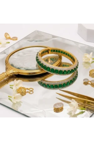 Emerald Spark Bangle - JBB1020BG