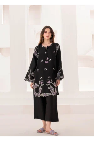 Luner Black