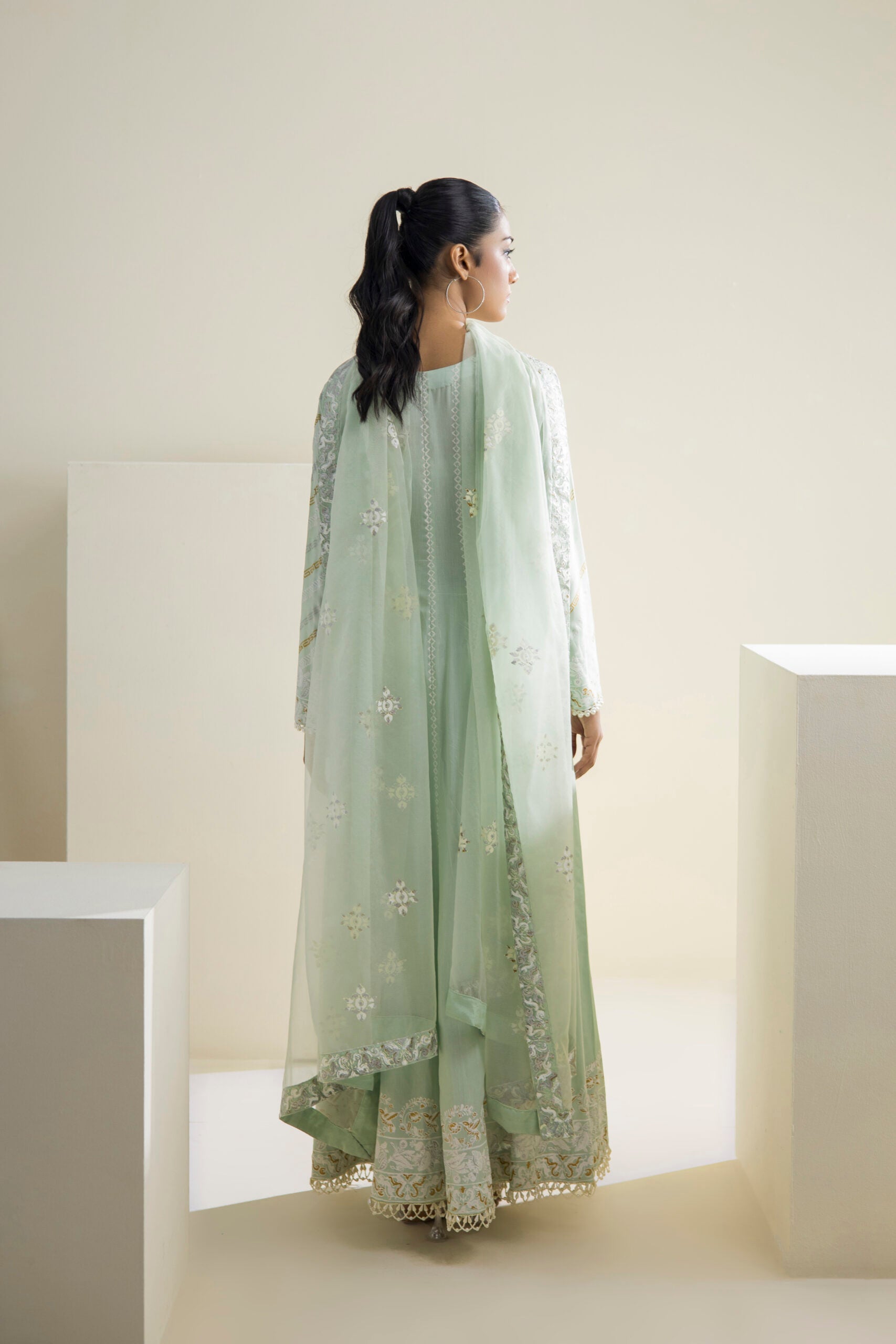 Aabroo - Image 5