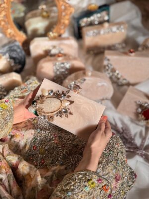 Anaya gold pearl Clutches - Treasure World