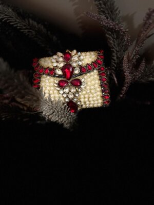 antique pearls gem clutches - Treasure World