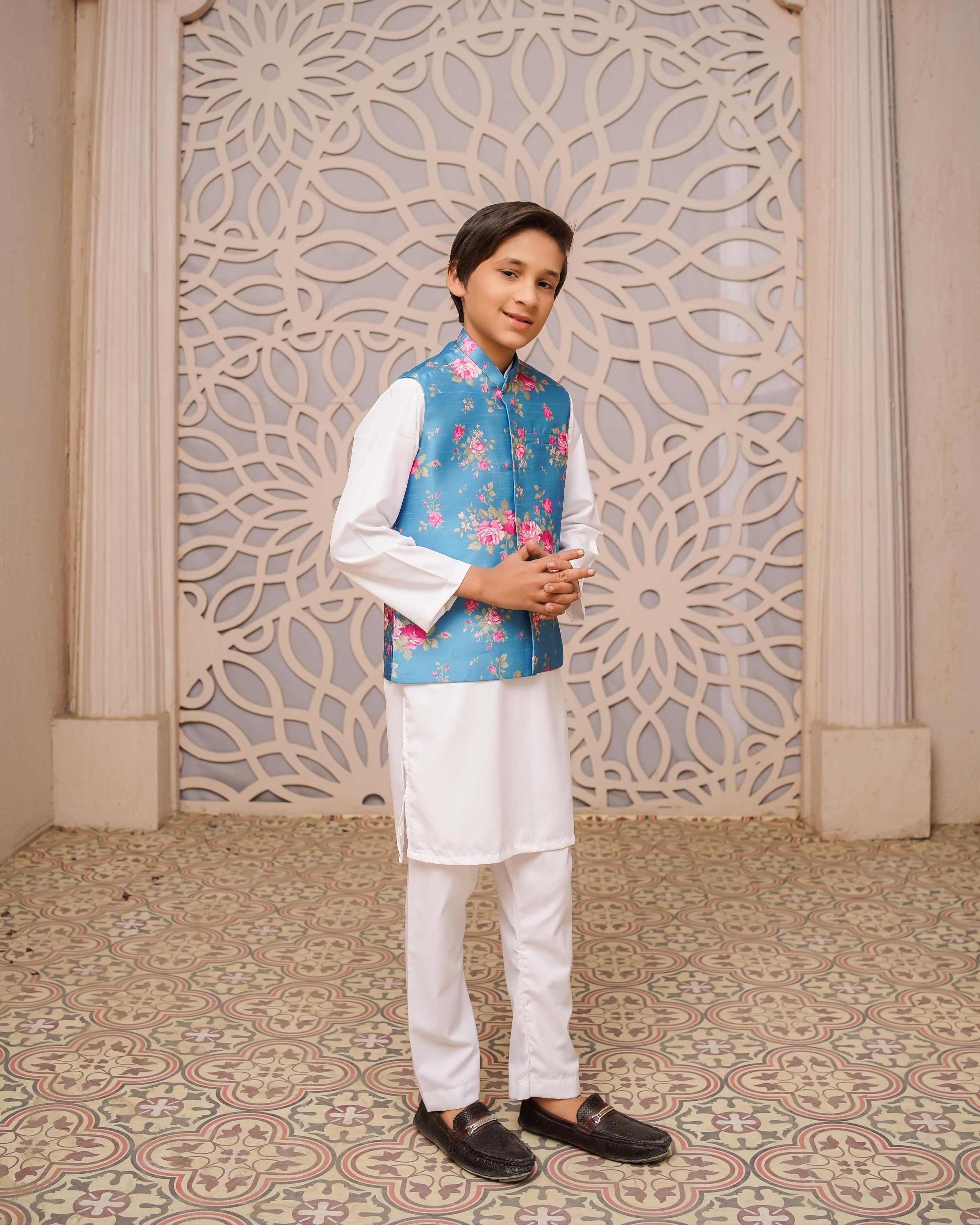 Aqua Rose - Boy - Image 3