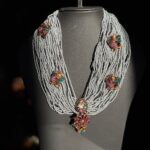 Beaded floral set - Treasure World
