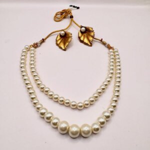 Beaded floral set - Treasure World