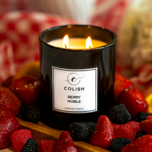 BERRY NOBLE SCENTED CANDLE