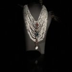 Black and white regalia set - Treasure World