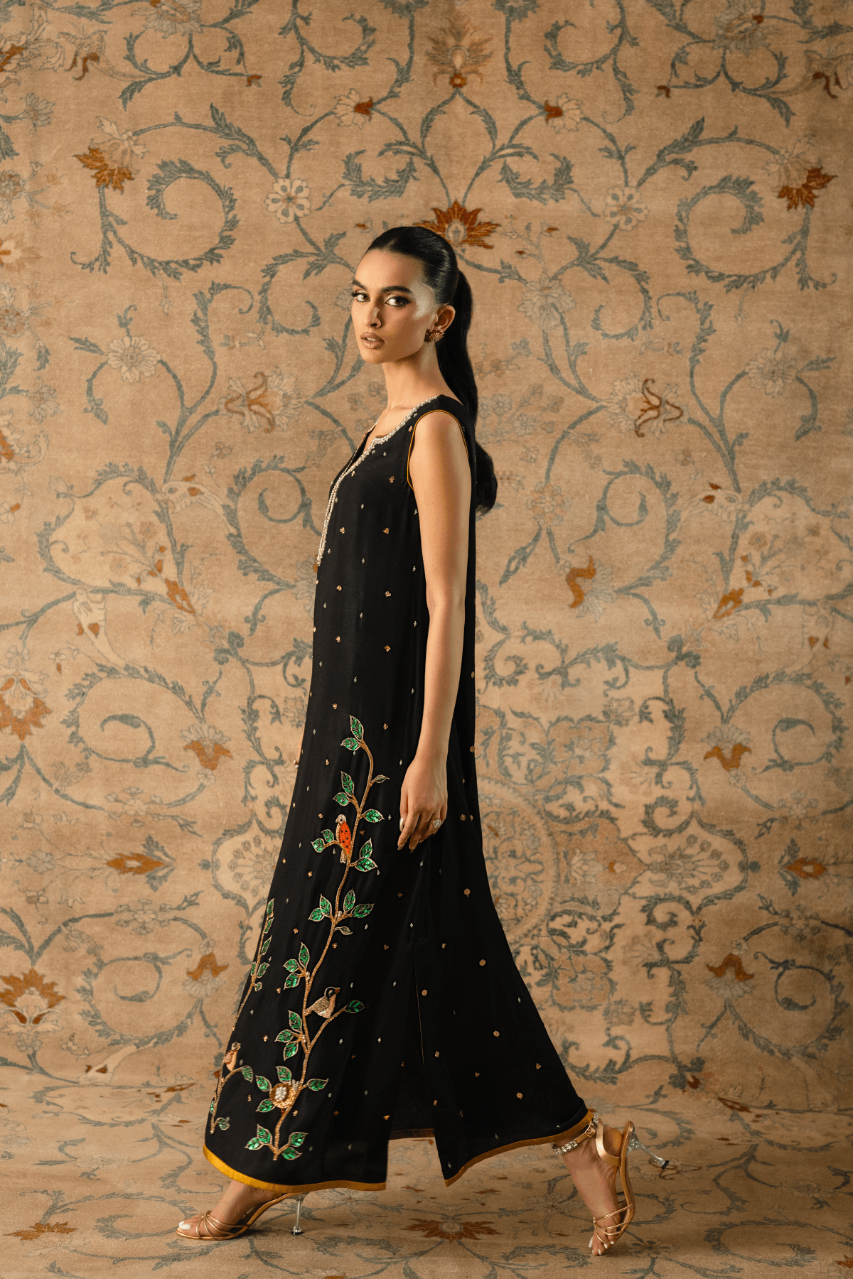 Black Muse - Image 2