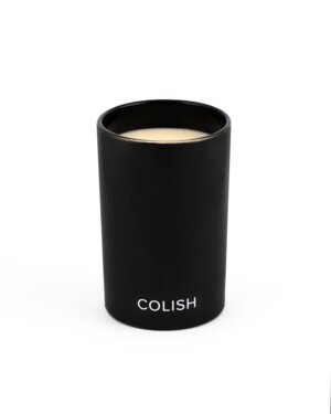 BLACK ROSE & OUD SCENTED CANDLE