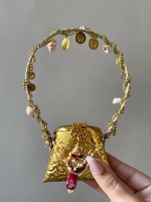 Chand - Treasure World