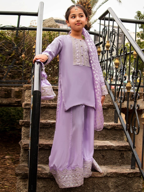 CHO1 - Lilac Girl - Image 3