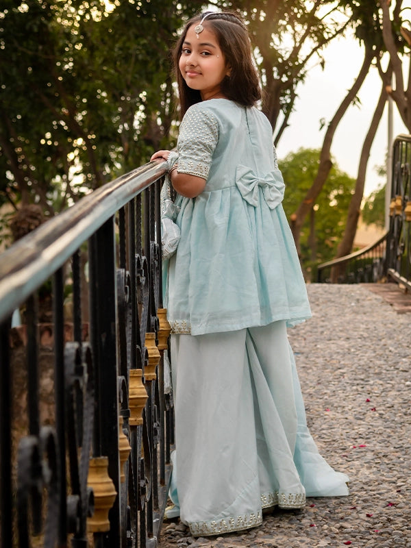 CHO12 - Powder Blue Girl - Image 4