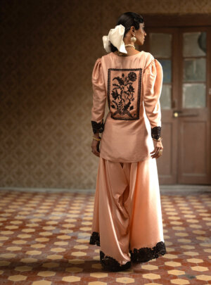 Coral Chantilly