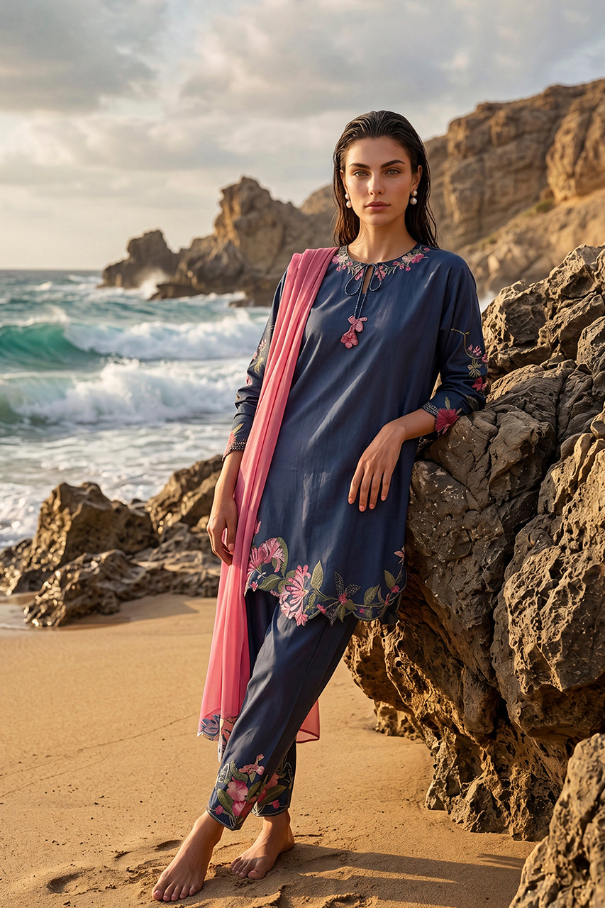 Darling Dahlia - Image 5