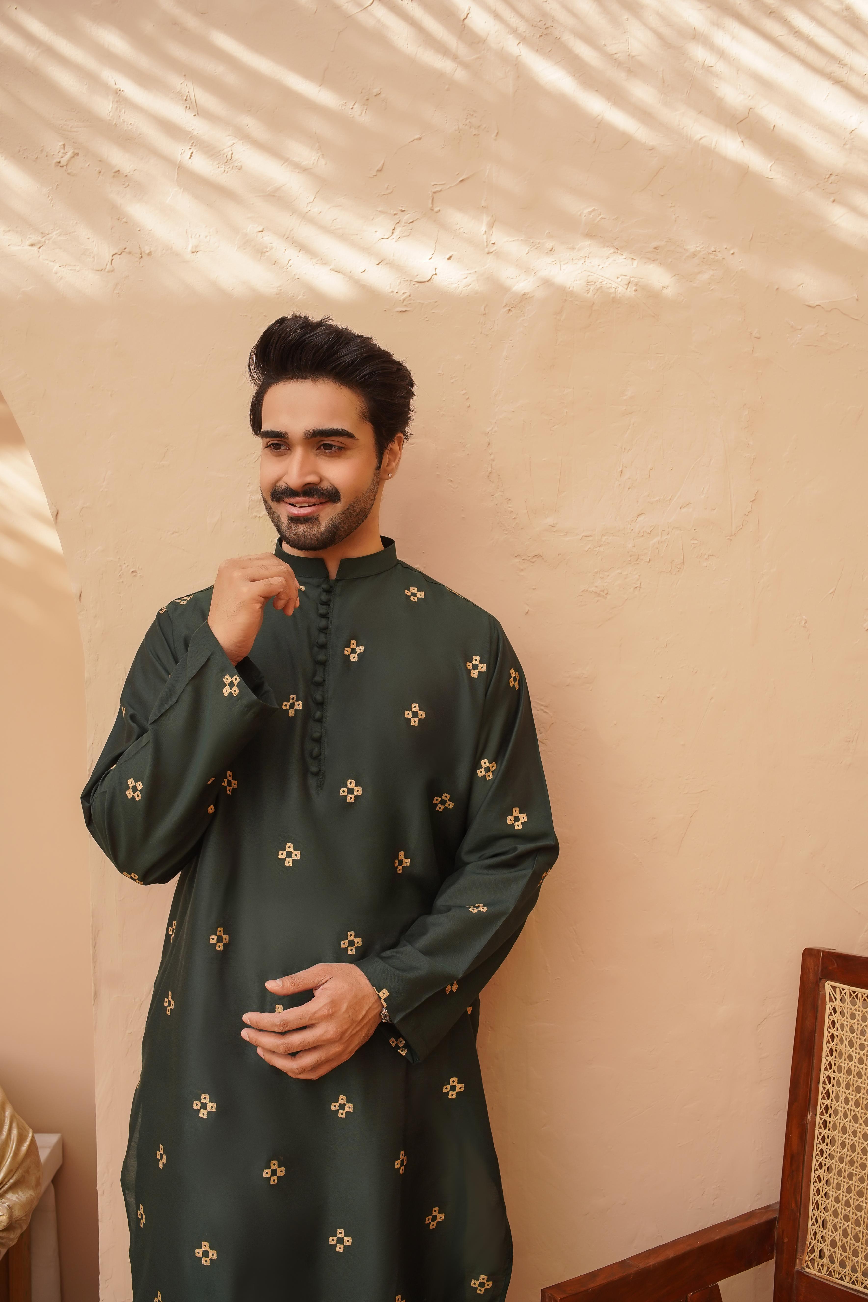 Emerald Aura - Men - Image 2