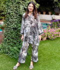 Its a Jungle Out there (Black)