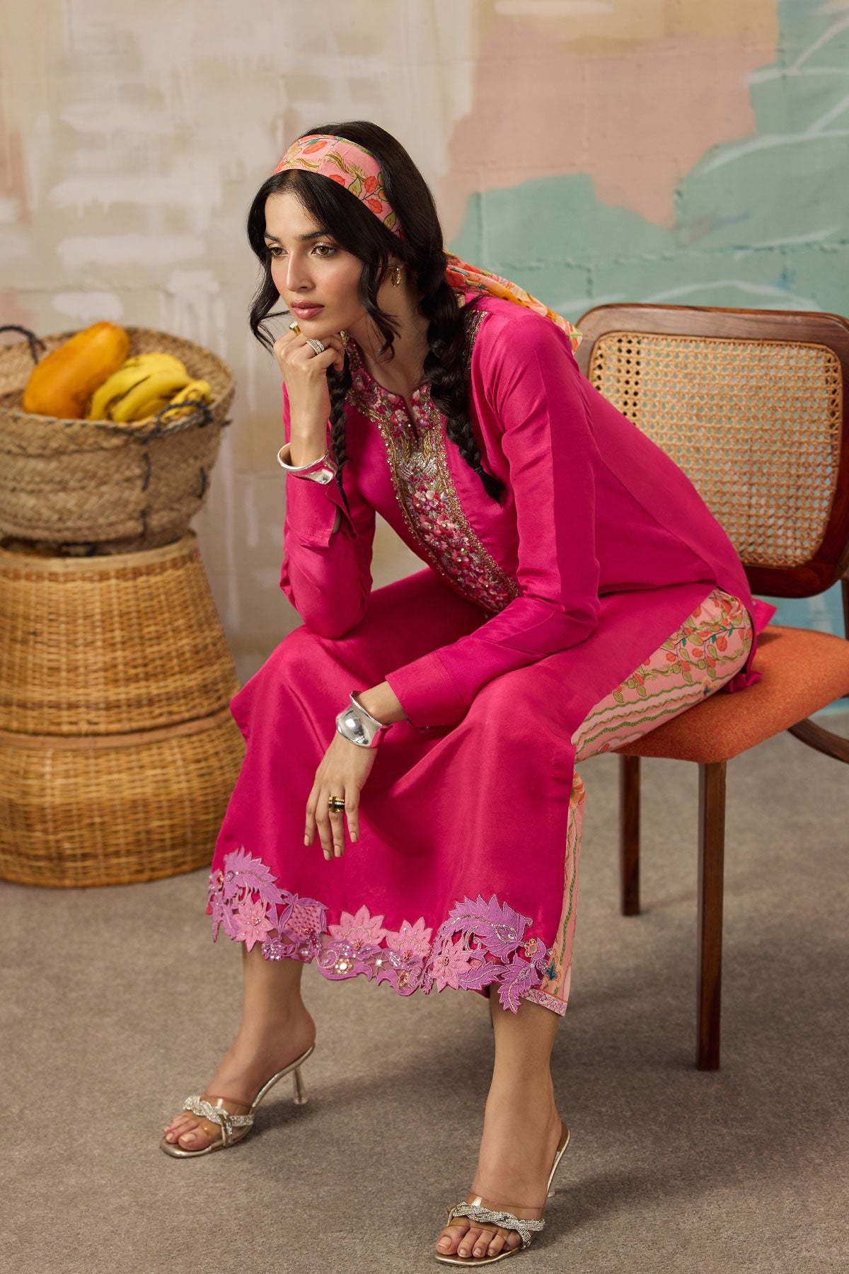 Izza - Image 6