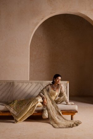 Mahveen Collection - MV005