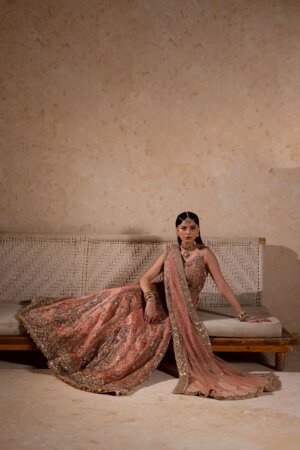 Mahveen Collection - MV010