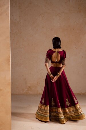 Mahveen Collection - MV011