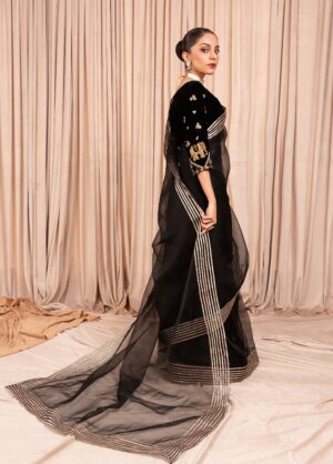 Marli Onyx Sari
