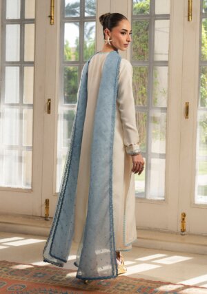 Maya Off White