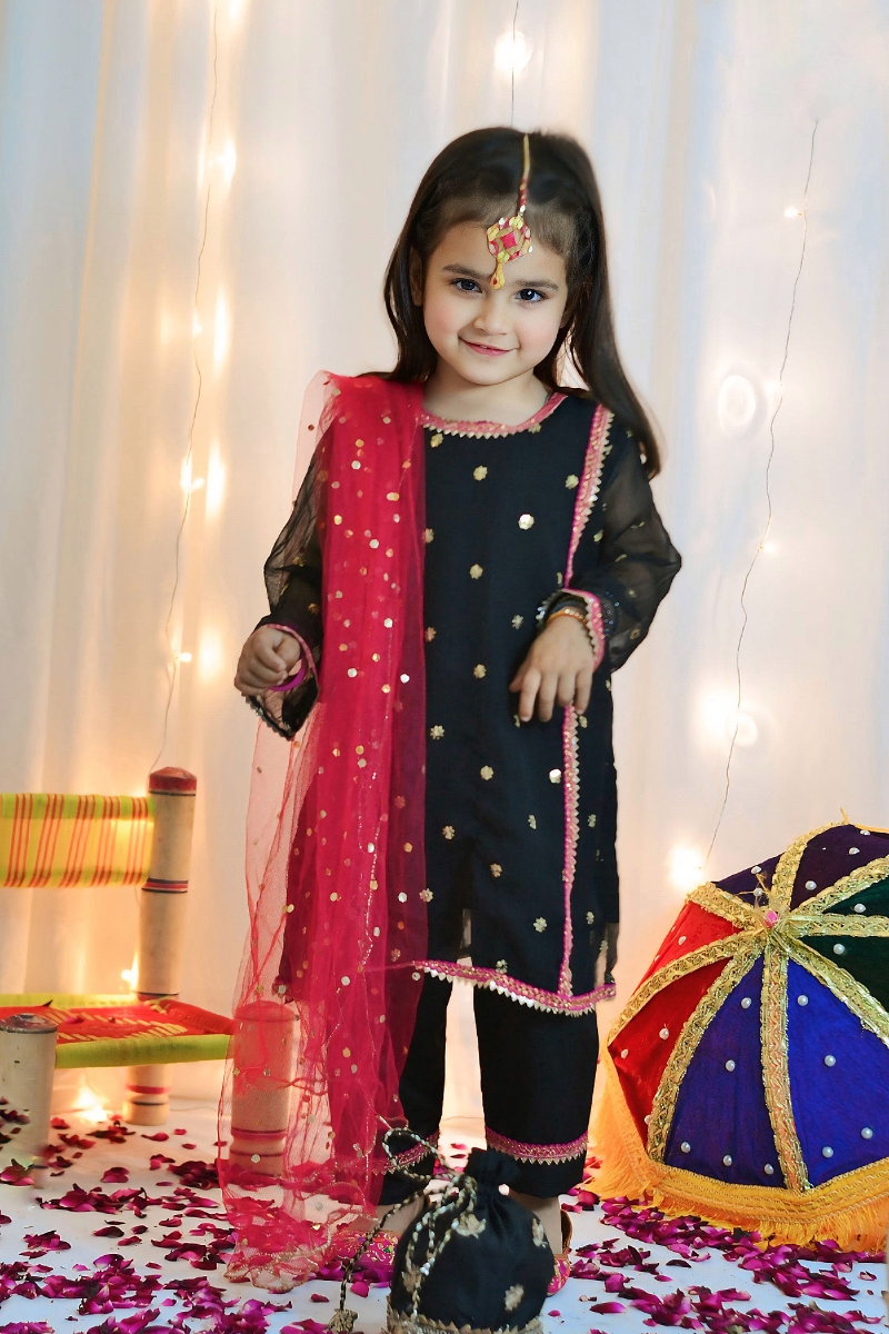 Mom4Little - Black Suit - Silk & Net - 3 Piece - Image 3