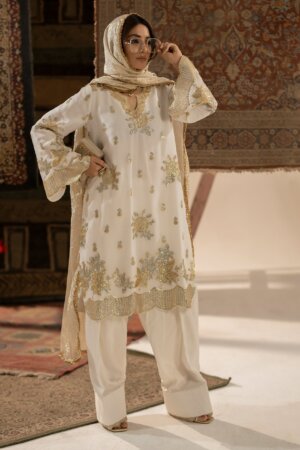 Raushan Ara