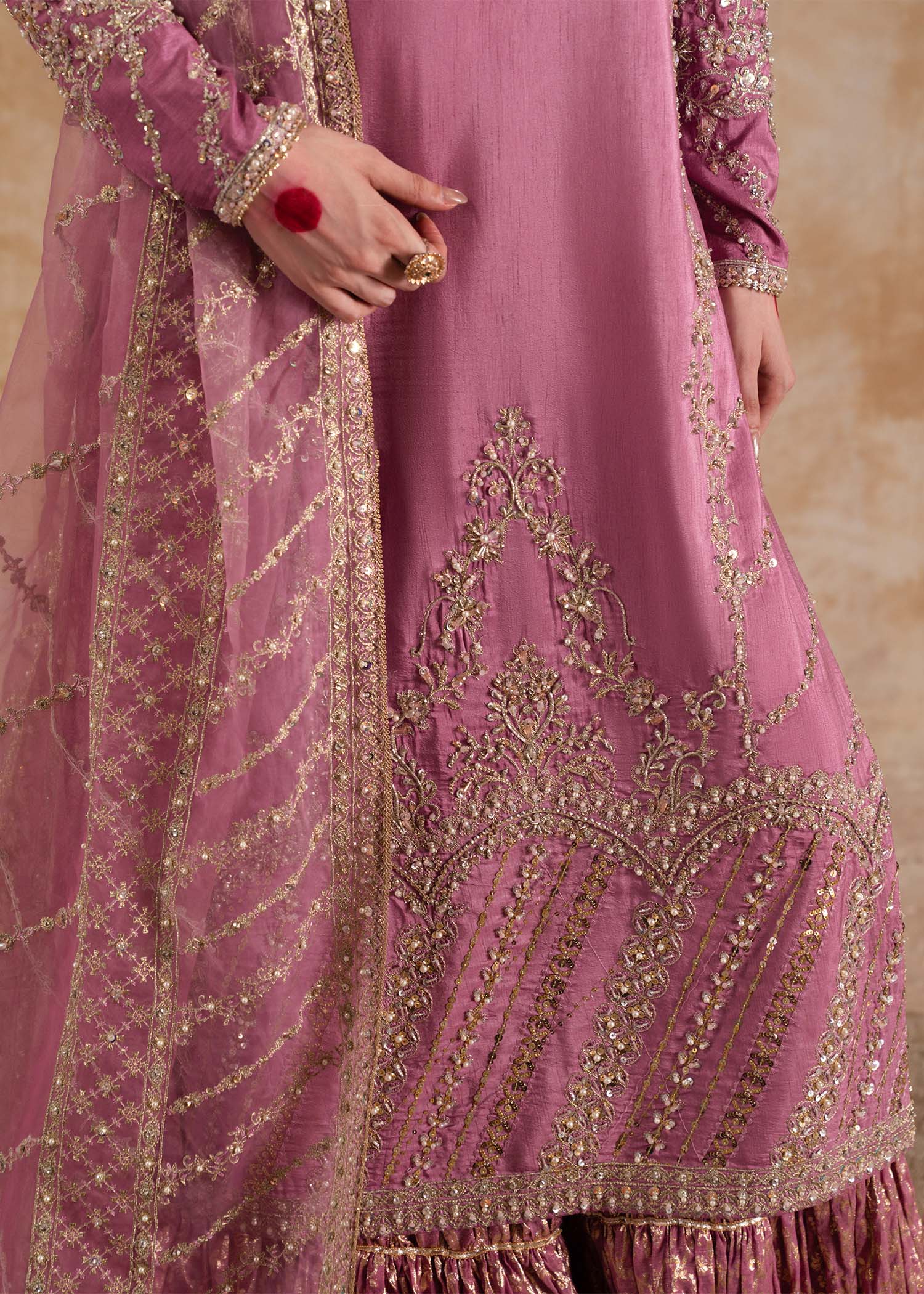 Saliha - Image 7