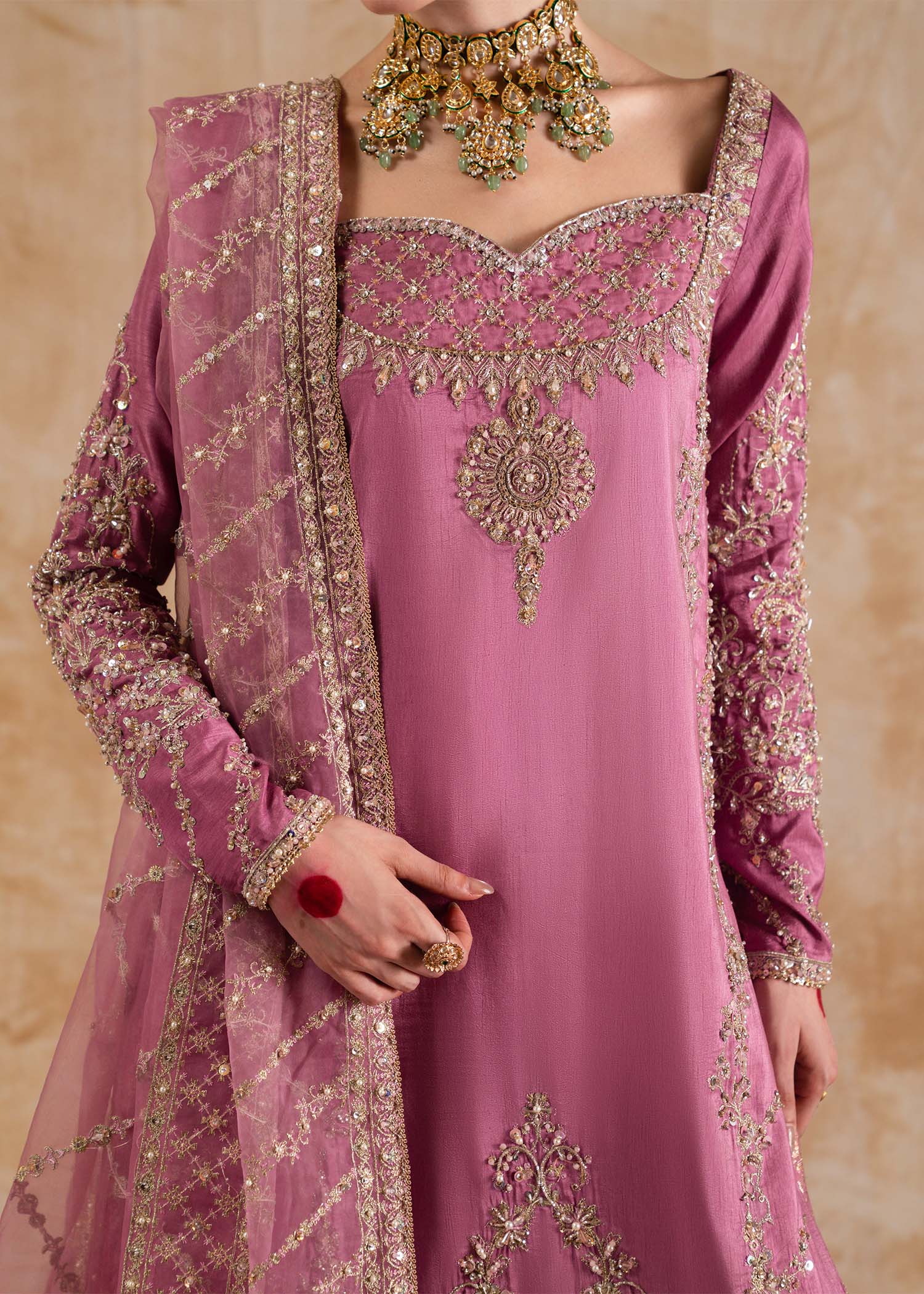 Saliha - Image 8