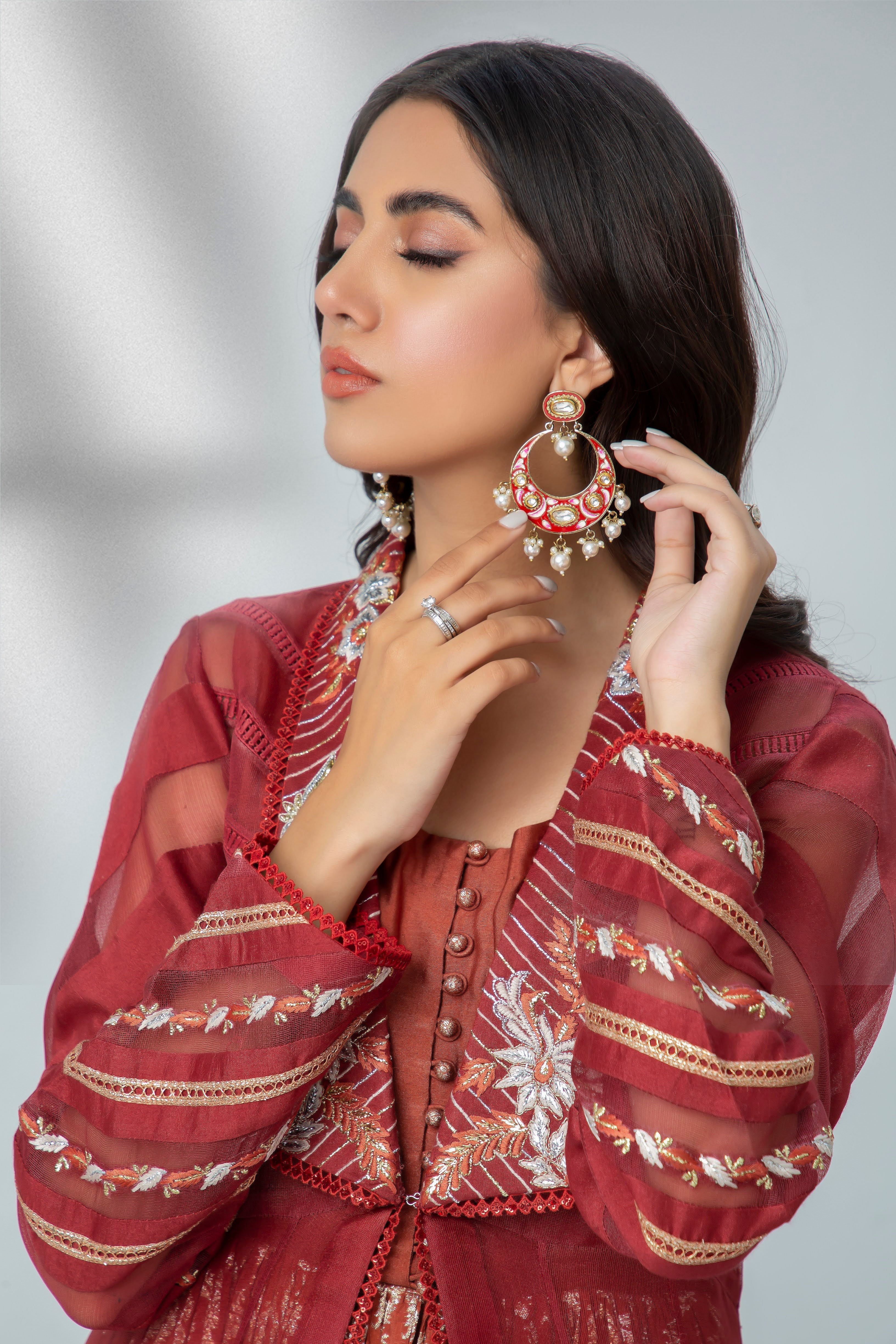 Shafaq Balis