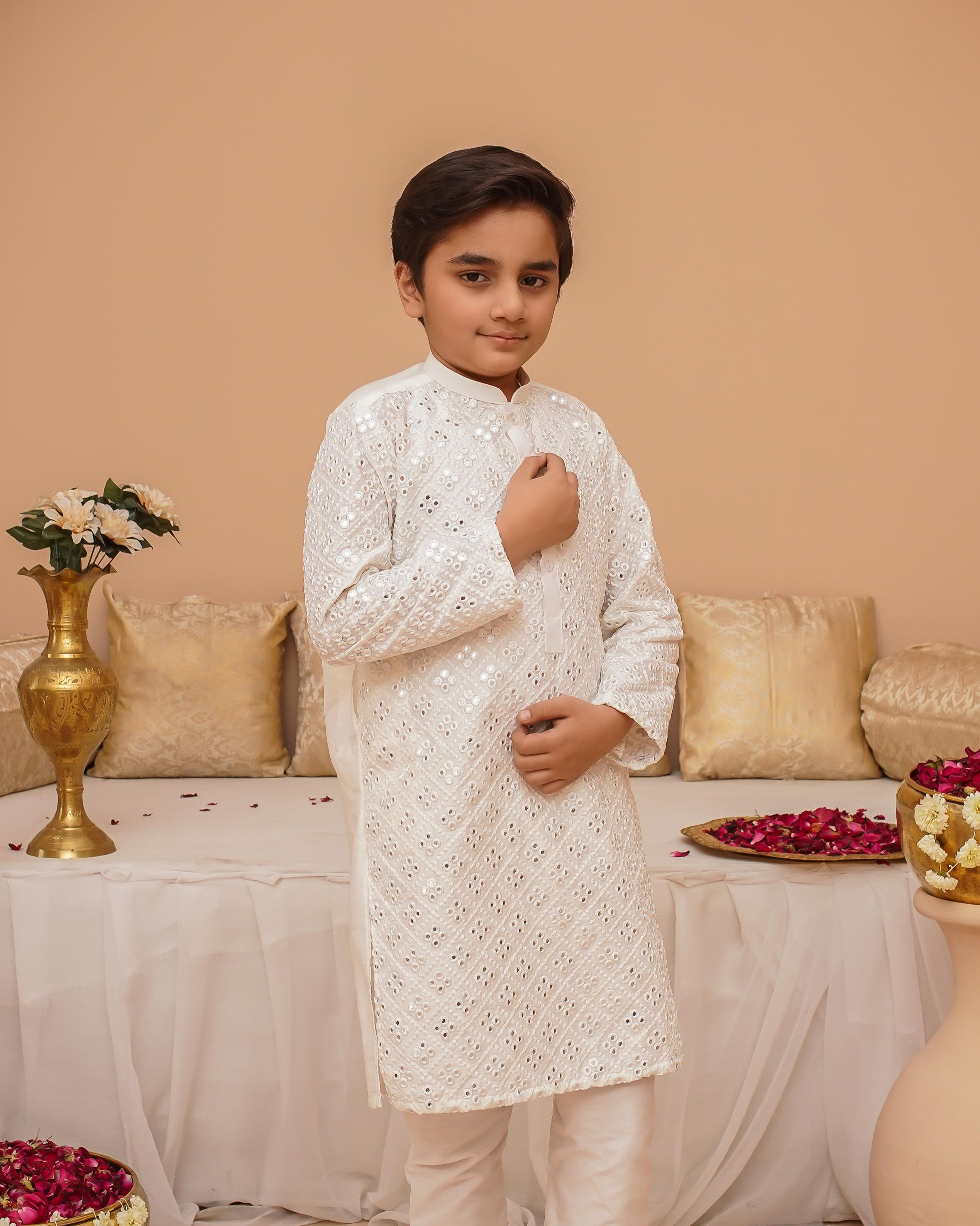 Silver whisper - Boy - Image 2