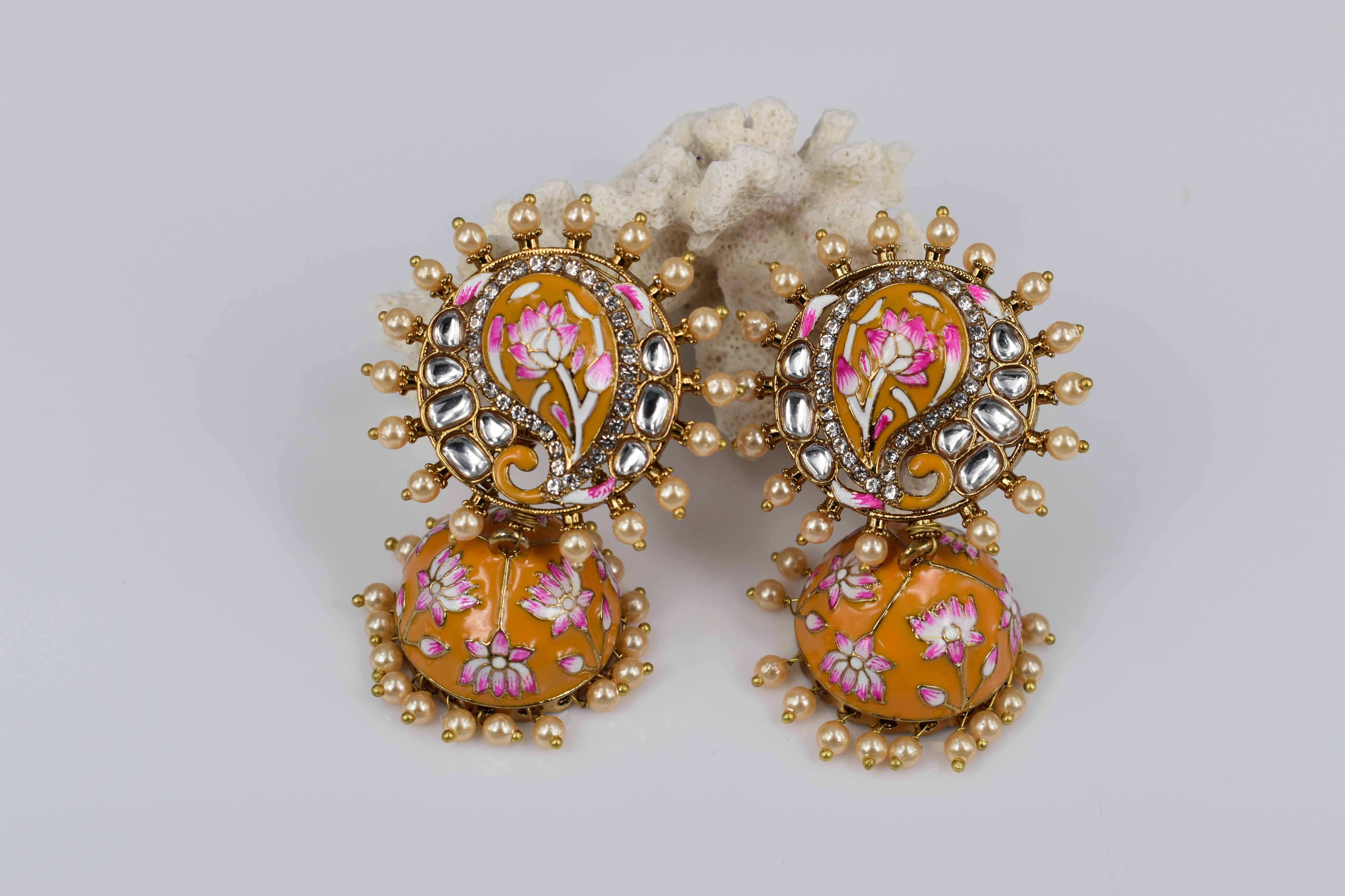 Tarz Jhumkas