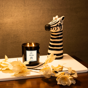 WILD WHITE SCENTED CANDLE