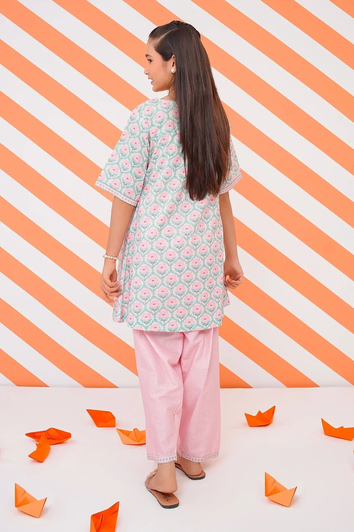 Cotton Lawn Digital Printed 2 Pc Suit - Image 4