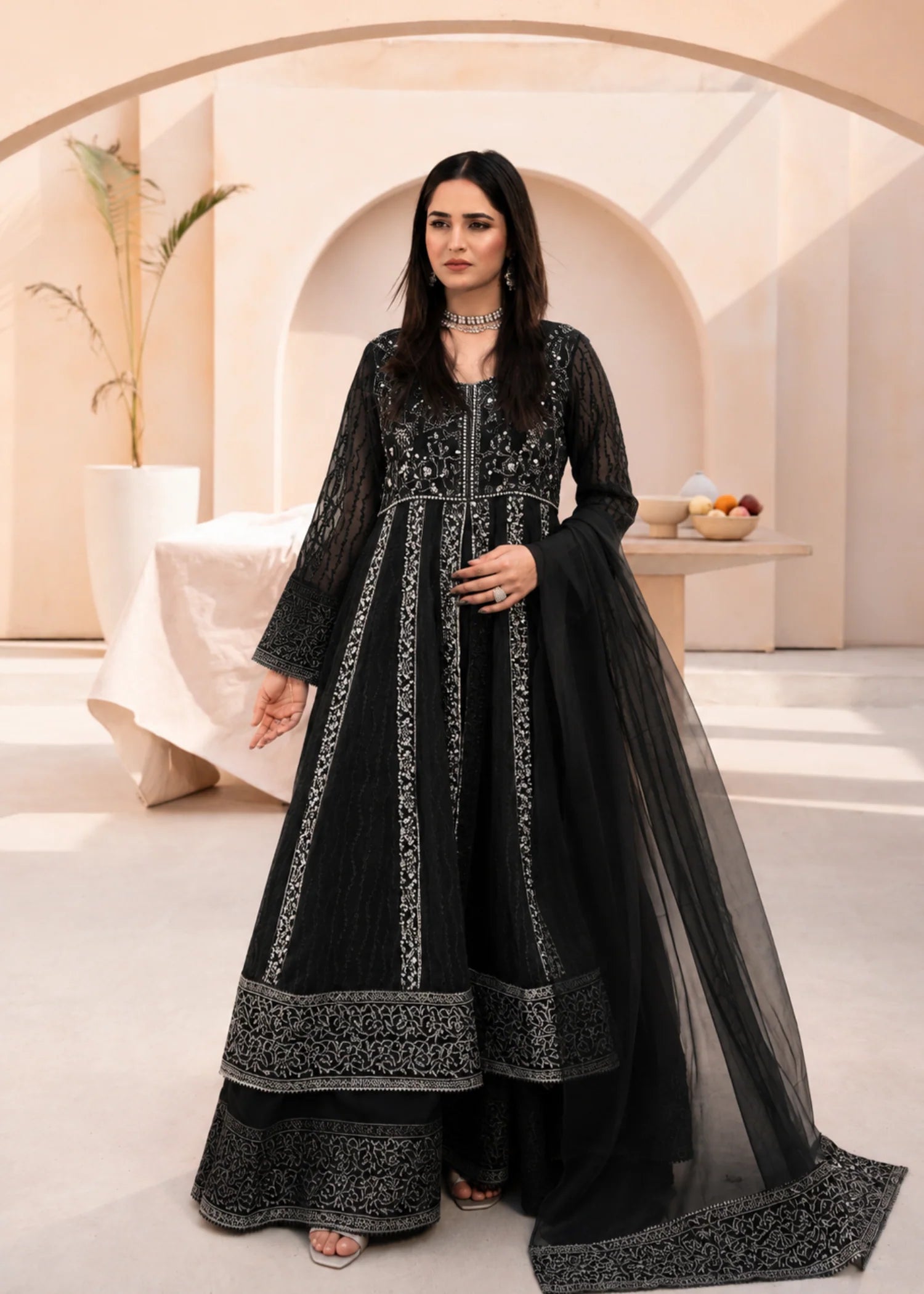 L-025-BLACK