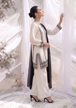 LF 381 Zaria