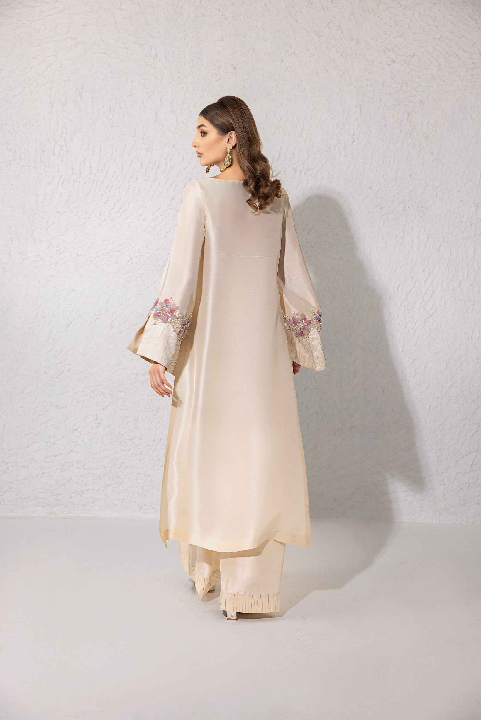 Naima-Ivory - Image 5