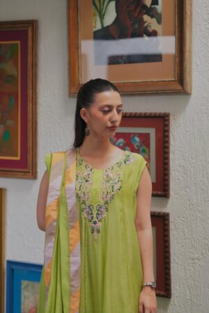 PARIZAAD SET