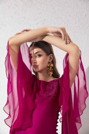 Selena-Magenta Gradient