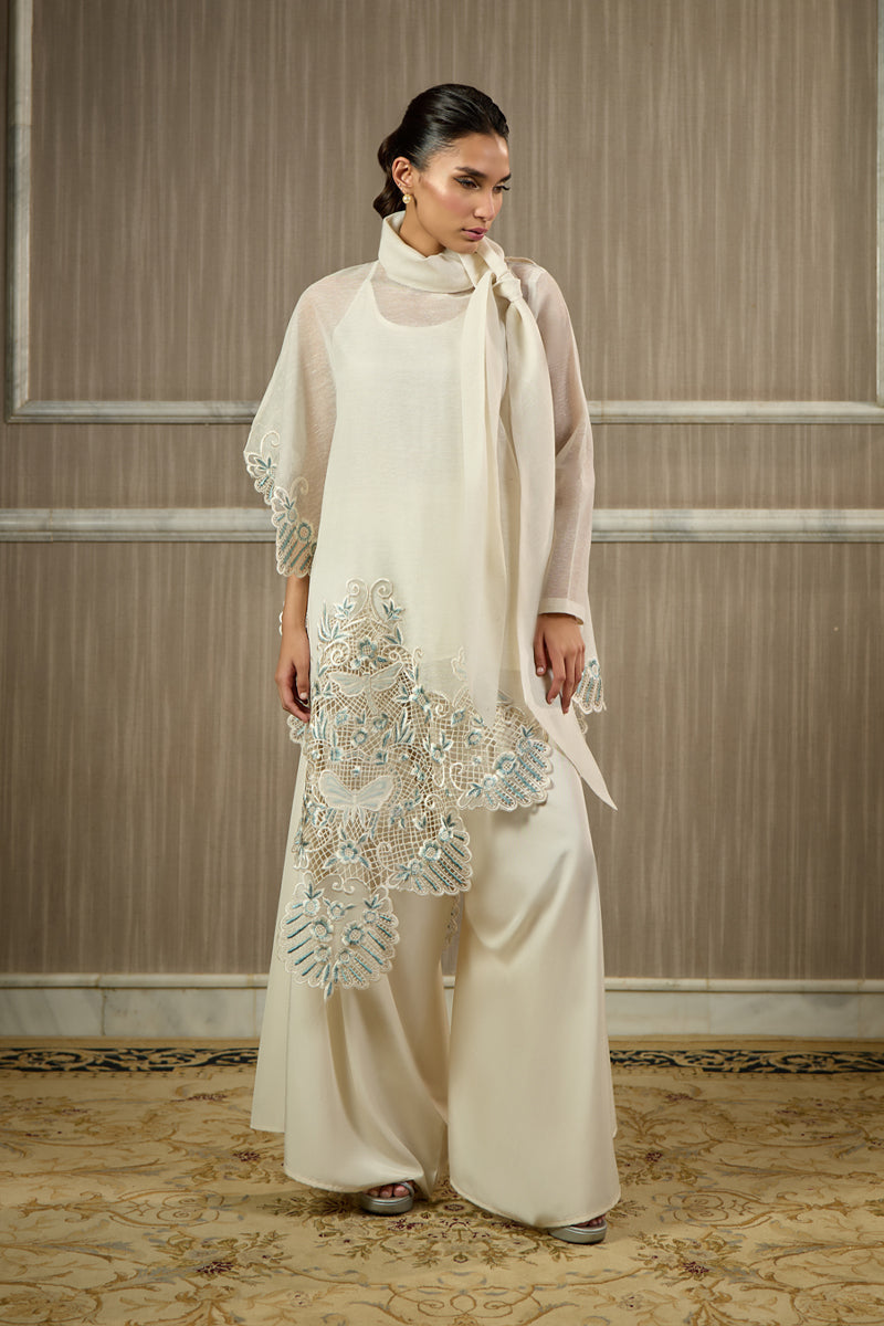 Serafina Cape - Image 4