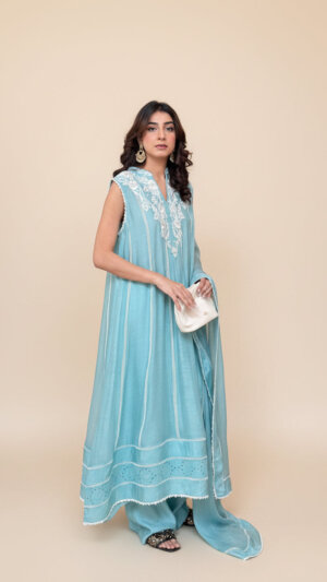 WHISPER BLUE SET