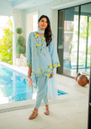 ROSE GARDEN - Hira Sardar - RTD