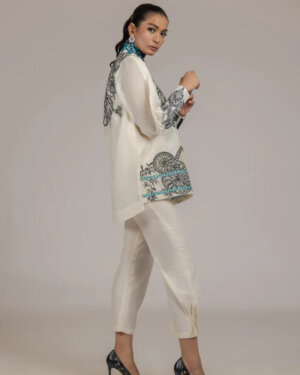 Soha Monochrome - Peacock Top